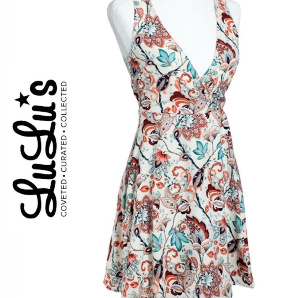 Lulu’s small skater dress